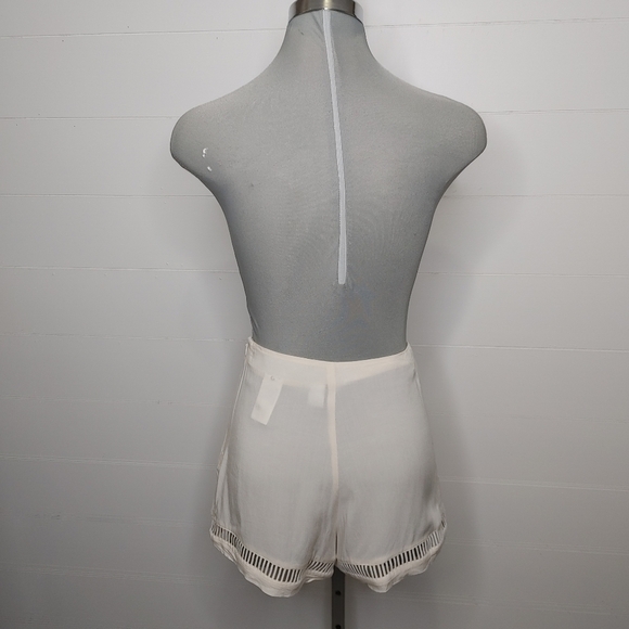 H&m floral short size 4 - Picture 4 of 14